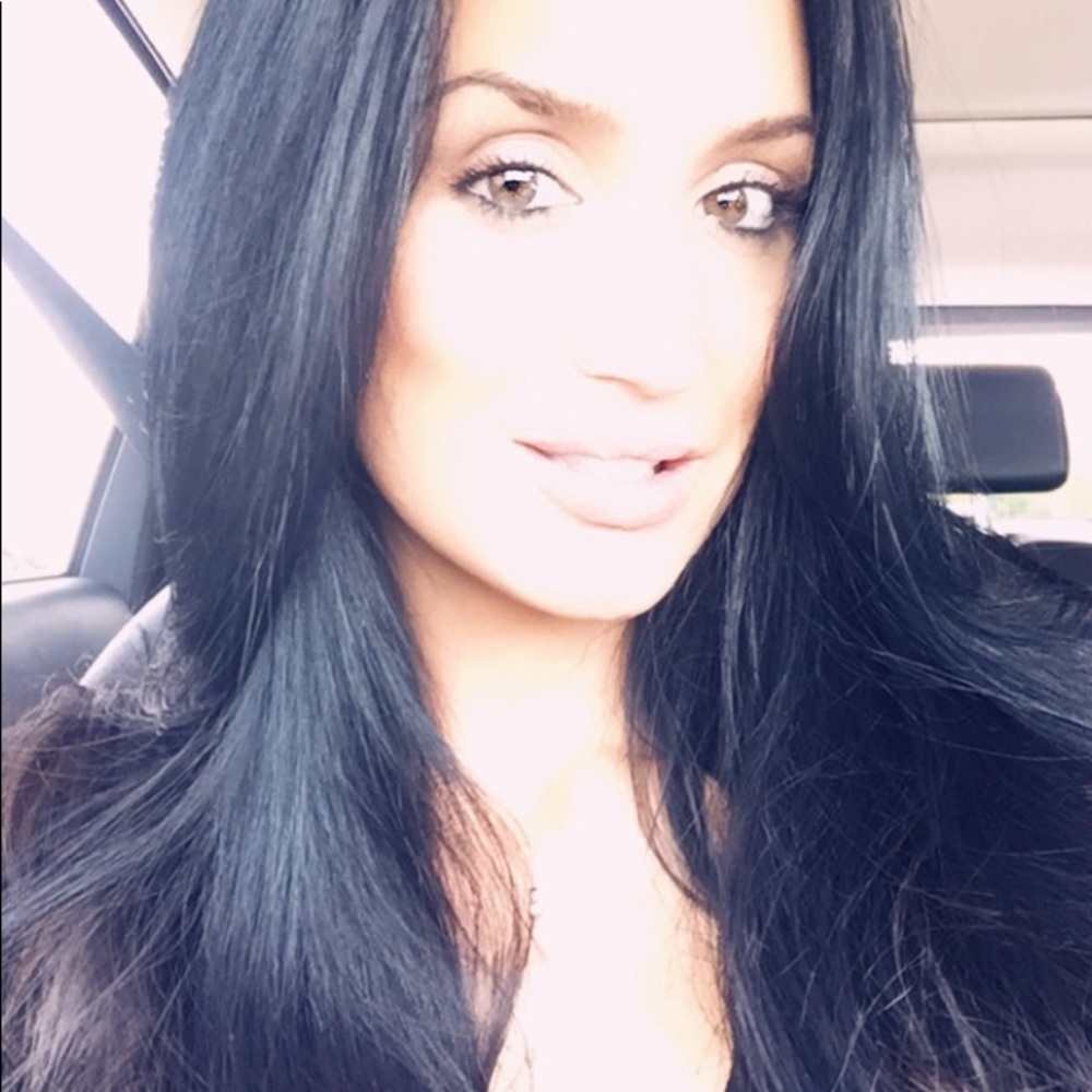 Meet your Posher, Shawna